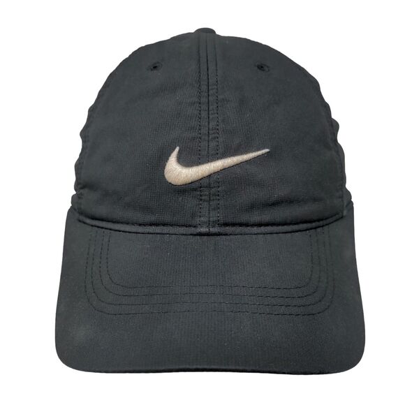 Nike Swoosh Strapback Hat Black OSFM Embroidered Adjustable 6 Panel - Picture 1 of 12